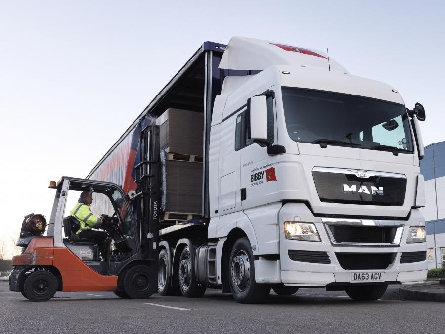  MAN TGX 26.440 6x2 2007 года  (UK) (фото 8 из 8)
